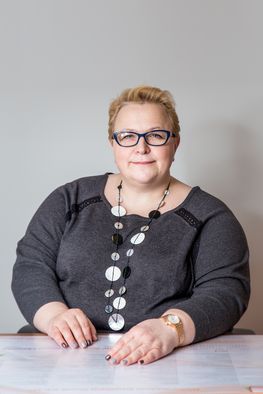 Dr Joanna Der - ginekolog / położnik Profemina Będzin